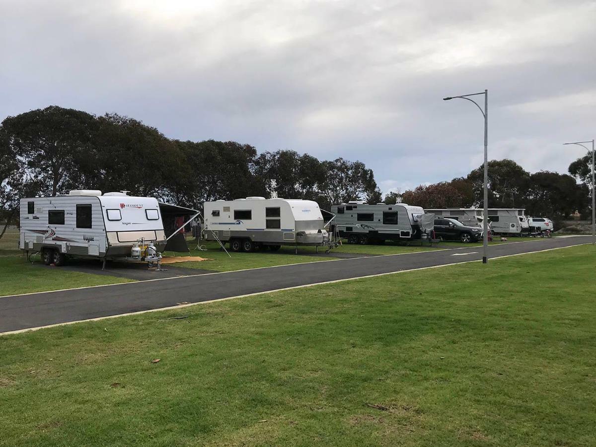 Big4 Bunbury Riverside Holiday Park Eaton Buitenkant foto
